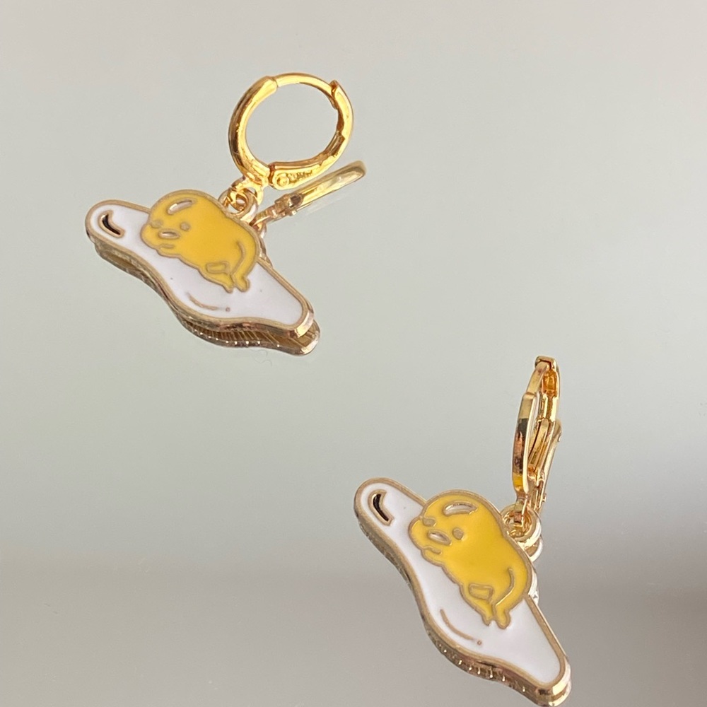 Funky egg earrings
